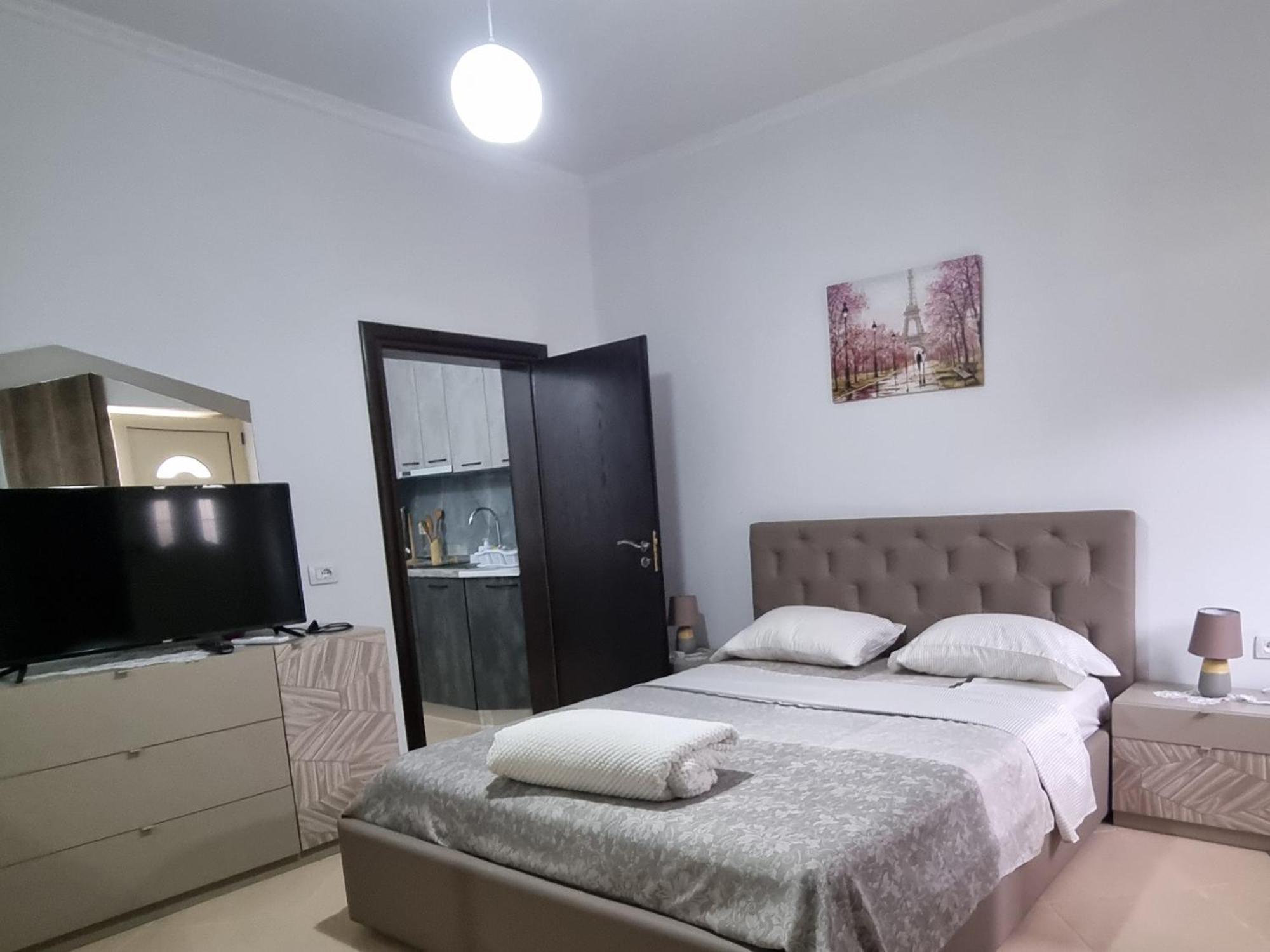 Vila Megi-Rent Room Vlorë Exterior foto